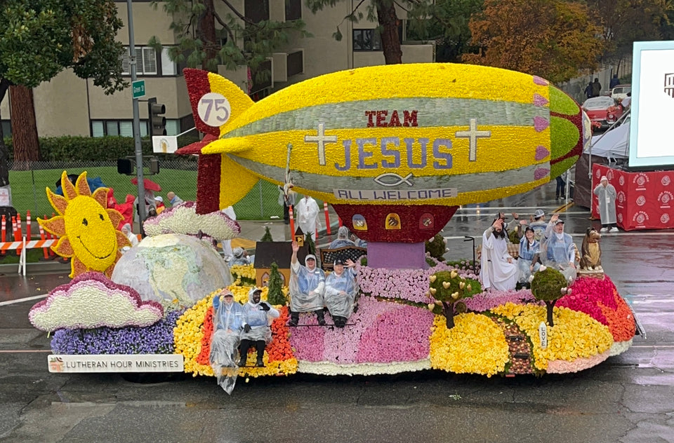 Petal Pushers® Float Decorating – Petal Pushers® Float Decorating
